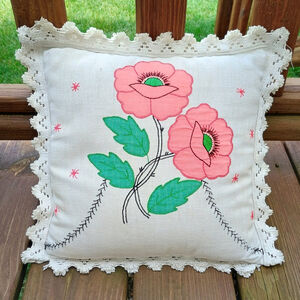 Vintage Pink Floral Flower Applique Decor Throw Pillow Crochet Lace Trim 14x14
